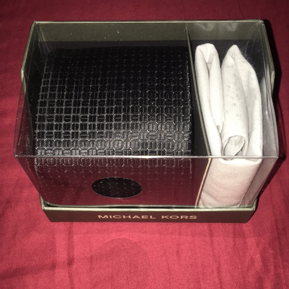 Men’s Michael kors tie